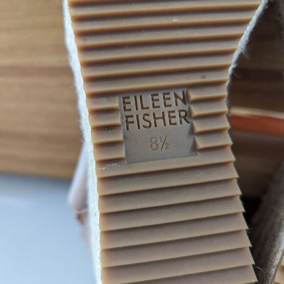 Eileen Fisher Quiet Luxury Coastal Minimalist Preppy Beachy Capsule Wedge 8 1/2 - Picture 2 of 14